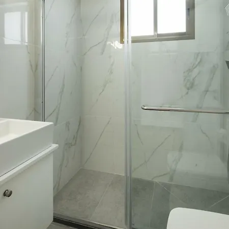 The Jolo Апартаменты Лимасол