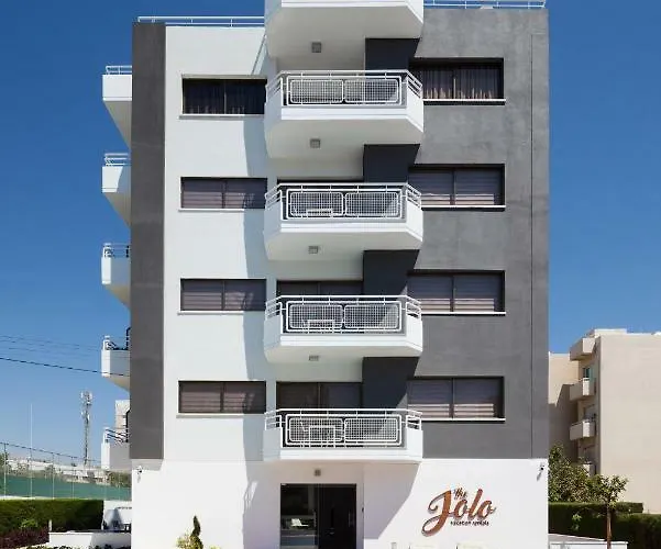 アパート The Jolo