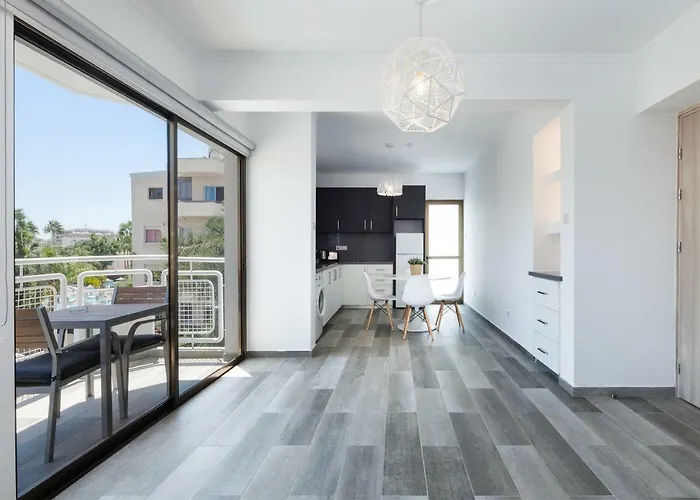 The Jolo * リマソール