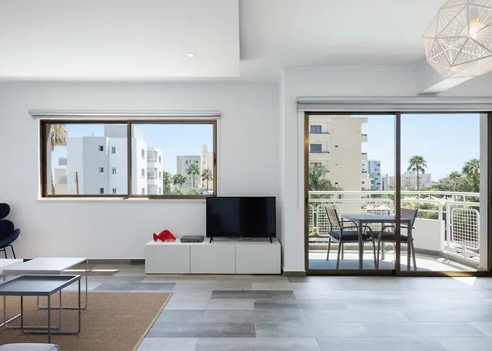 아파트 The Jolo 레메소스