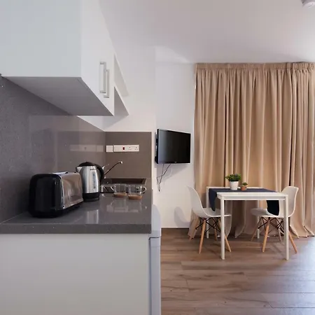 Apartament The Jolo